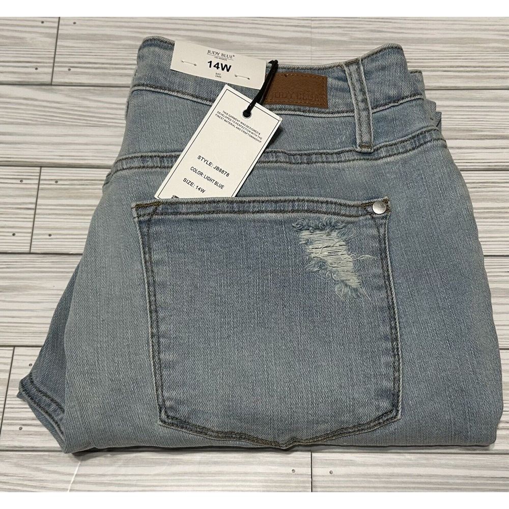 Judy Blue Boyfriend Fit Jeans Women's 14W Distressed Mid Rise Light Washโ JB8878